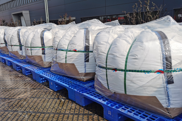 比亞迪電池新簽：3年磷酸鐵鋰采購/開發(fā)