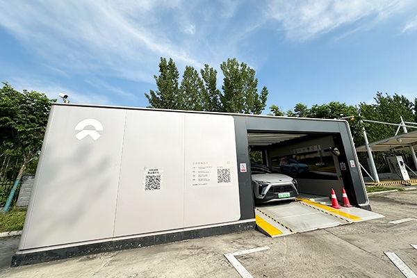 今年前8月我國充電基礎(chǔ)設(shè)施增量逼近200萬臺 樁車增量比達1:2.7