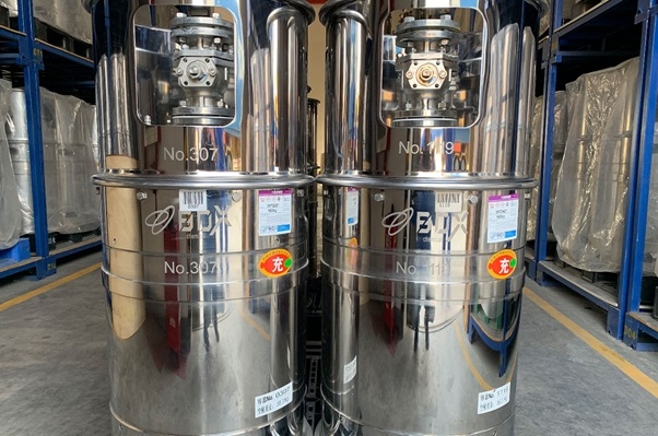 上交所主板IPO折戟！這家六氟磷酸鋰生產(chǎn)商申請“轉(zhuǎn)戰(zhàn)”