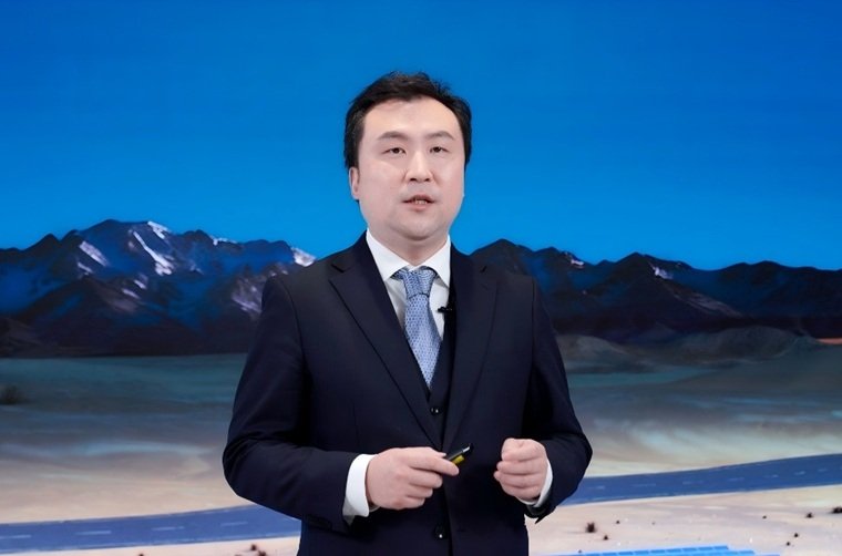 新能源產(chǎn)業(yè)進(jìn)入“價值深耕期”!華為發(fā)布2026智能光伏十大趨勢