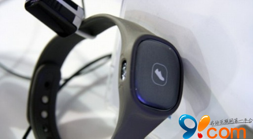 三星德國低調(diào)開賣智能可穿戴設(shè)備