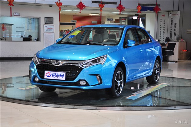 比亞迪研發(fā)磷酸鐵錳鋰電池 蓄電能力更強(qiáng)