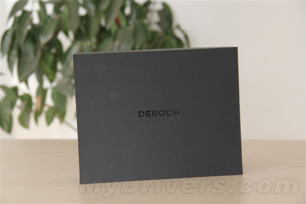 國內(nèi)僅15套 德柏仕15th紀念版移動電源試用