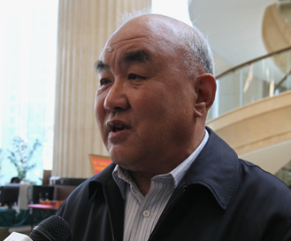 時(shí)風(fēng)集團(tuán)董事長(zhǎng)劉義發(fā)：小型電動(dòng)車應(yīng)成為國(guó)民車