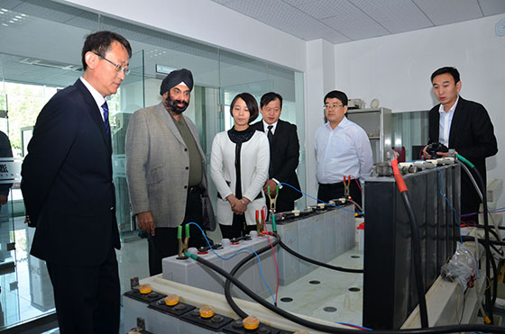 煙臺金潮宇科蓄電池公司隆重舉行合資擴產(chǎn)新廠開業(yè)盛典 煙臺金潮宇科蓄電池公司隆重舉行合資擴產(chǎn)新廠開業(yè)盛典