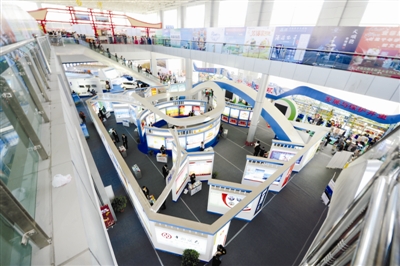 青海制造:全球知名鋰電池品牌紛紛供應商落戶 青海制造:全球知名鋰電池品牌紛紛供應商落戶