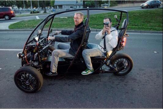 生產廉價電動汽車的關鍵:去掉方向盤 生產廉價電動汽車的關鍵:去掉方向盤