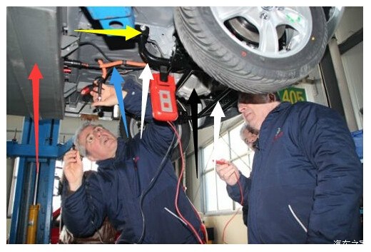 疑似知豆電動(dòng)車自燃凸顯低速電動(dòng)車危機(jī)7