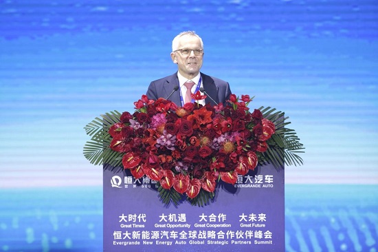 德國FEV集團全球CEO Stefan Pischinger發言