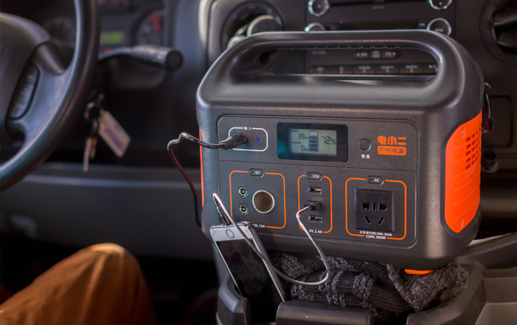 戶外能量補(bǔ)給站:電小二戶外電源解決戶外用電隱患 戶外能量補(bǔ)給站:電小二戶外電源解決戶外用電隱患