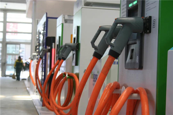 全面電驅動浪潮下 關鍵技術難關有待攻克 全面電驅動浪潮下 關鍵技術難關有待攻克