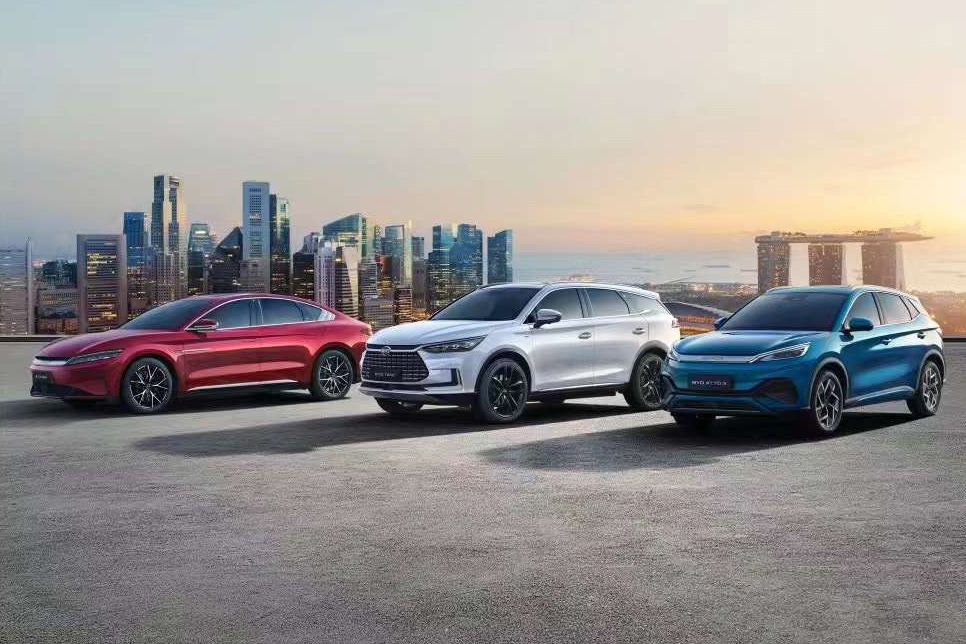 半年賣出125萬輛成為新能源全球銷冠，比亞迪做對了什么？