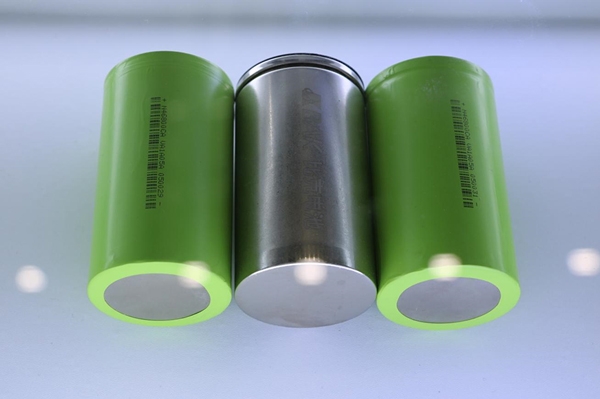 難產？擴產？國產？特斯拉掀起的46系大圓柱電池熱潮再起風云