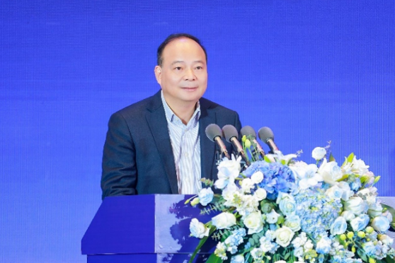寧德時(shí)代曾毓群:行業(yè)不要卷價(jià)格 而要卷技術(shù)、質(zhì)量、安全