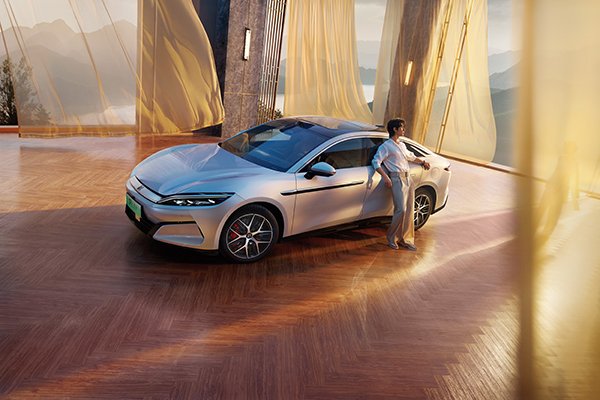 超級e平臺+第五代DM技術 比亞迪漢L20.98萬元起售