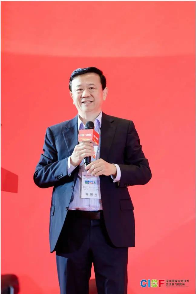 先進電池前沿技術研討會于5月15日在深圳國際會展中心成功召開