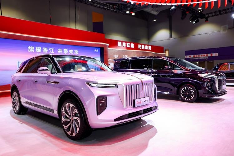 中國(guó)一汽5億成立新公司 經(jīng)營(yíng)范圍含電池制造及機(jī)器人研發(fā)