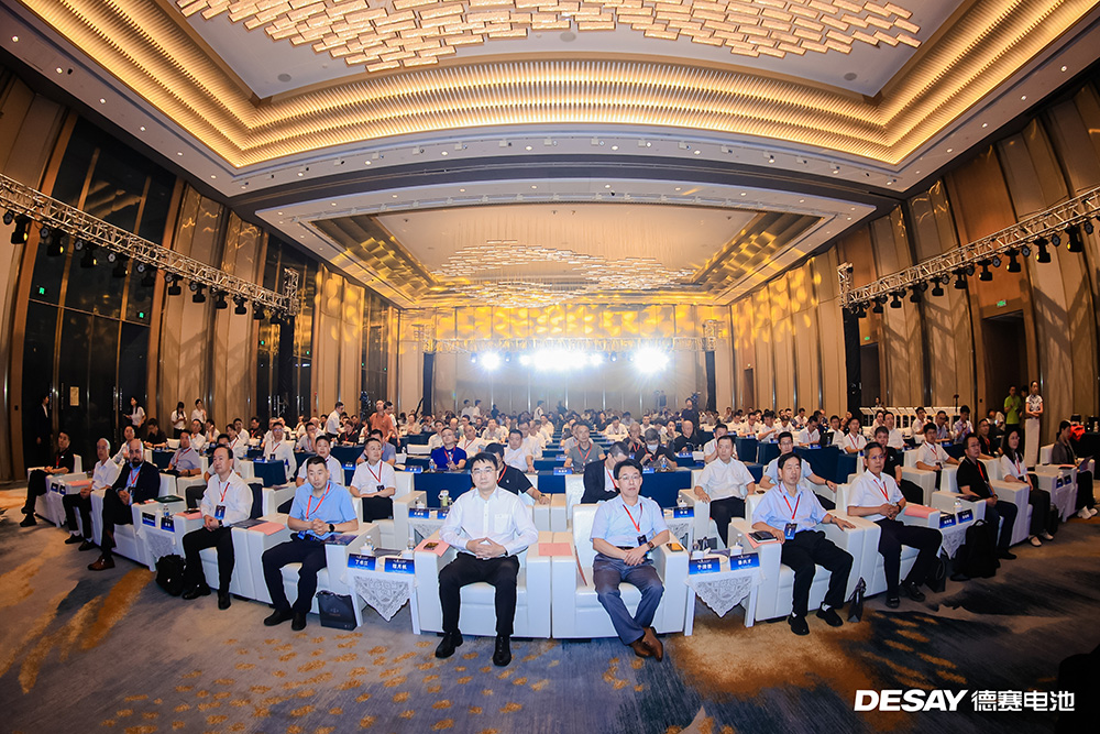 當儲能行業還在“揣滅火器”,這家企業已讓量產電芯“開口說話”? 當儲能行業還在“揣滅火器”,這家企業已讓量產電芯“開口說話”?