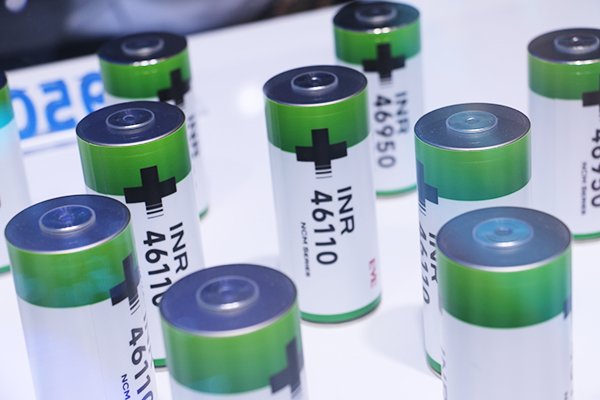 億緯鋰能獲2.2GWh海外儲能訂單！前三季度儲能電池出貨48.41GWh