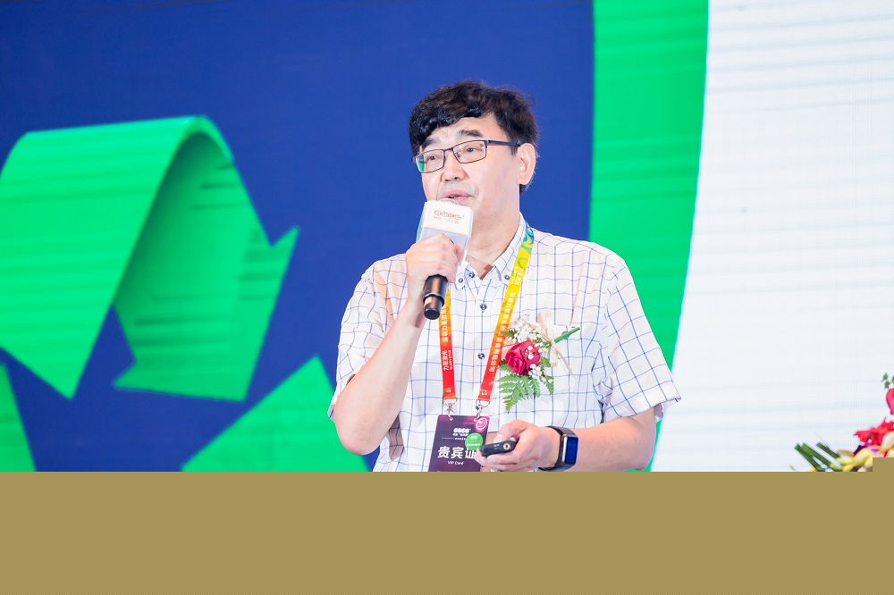 中國工程院院士、加拿大工程院院士、加拿大皇家科學院院士、南方科技大學講席教授徐政和