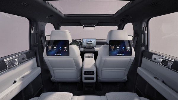 比亞迪“大五座天花板”方程豹鈦7火爆上市 售價(jià)17.98萬元起