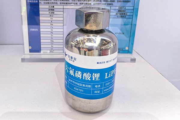 【電解液周報】瑞浦蘭鈞下發超80萬噸電解液大單!8月我國出口六氟磷酸鋰約1262噸