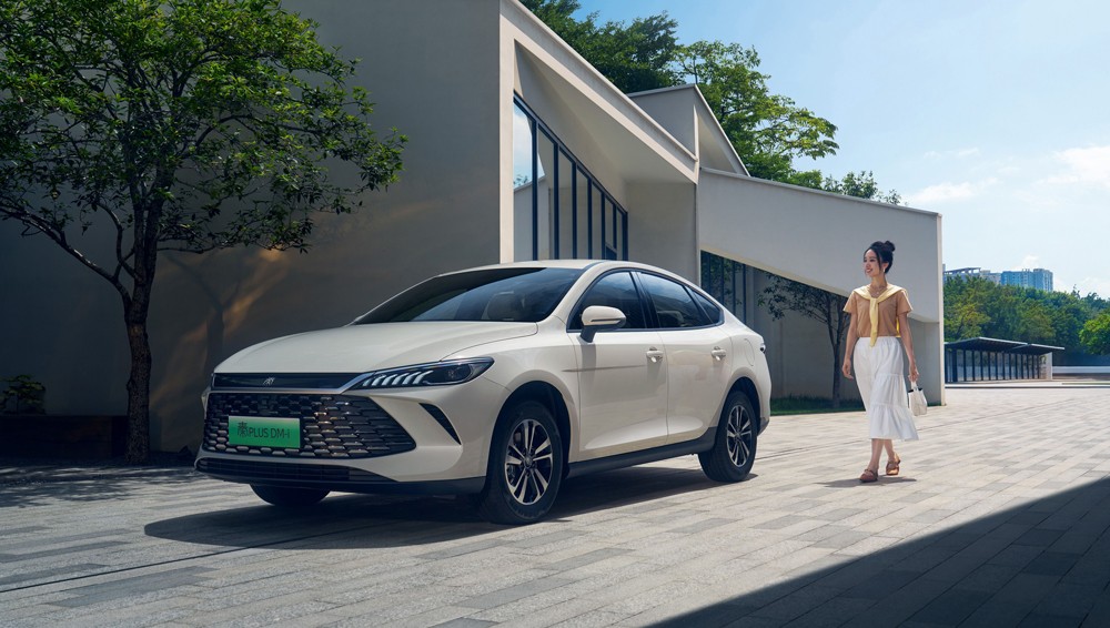 第二代秦PLUS上新6.98萬元起 第二代秦PLUS上新6.98萬元起