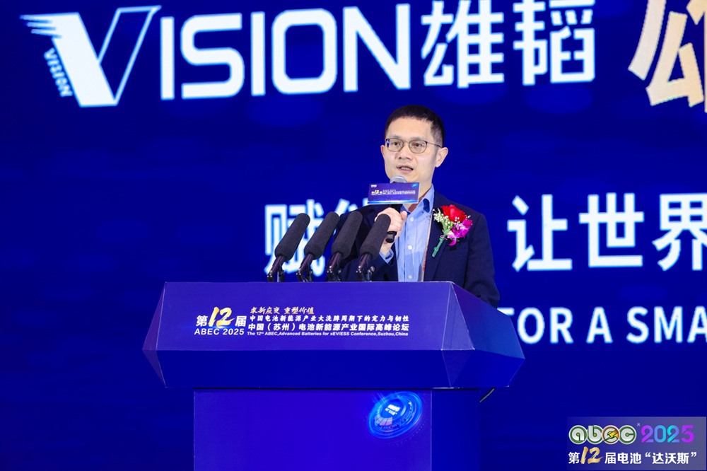 武漢理工大學(xué)材料復(fù)合新技術(shù)國(guó)家重點(diǎn)實(shí)驗(yàn)室教授/博導(dǎo)徐林