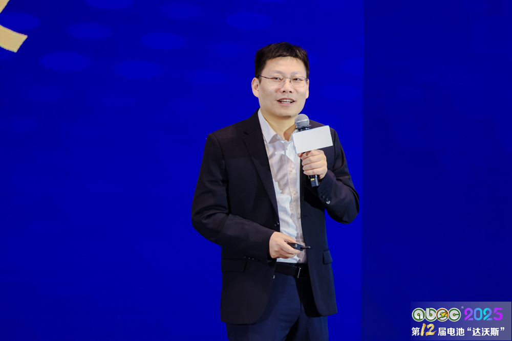 北京大學(xué)深圳研究生院副教授、深圳后浪實(shí)驗(yàn)室主任吳忠振