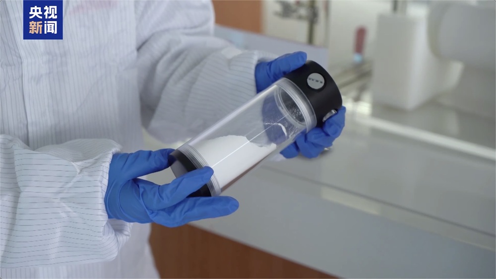 國(guó)內(nèi)已建成首條大容量全固態(tài)電池產(chǎn)線！電車(chē)?yán)m(xù)航有望突破1000公里