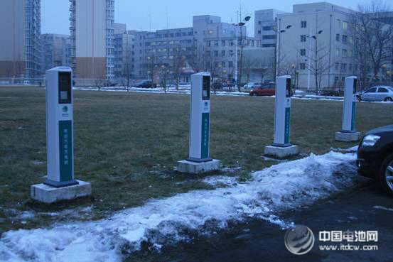遼寧斥資20億建電動汽車智能充換電服務站 遼寧斥資20億建電動汽車智能充換電服務站