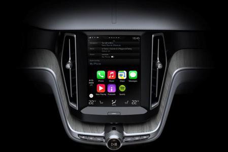 是蘋果還是特斯拉？汽車中控的十字路口將如何選擇