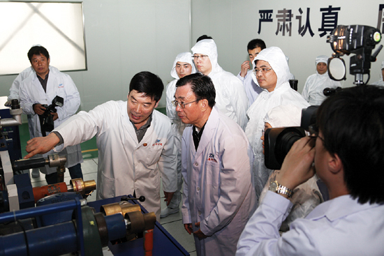 燃料電池攪動資本市場 新能源盛宴背后的東岳探索