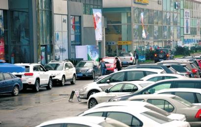 成都：暫不限牌 仍以發展新能源車等措施緩堵