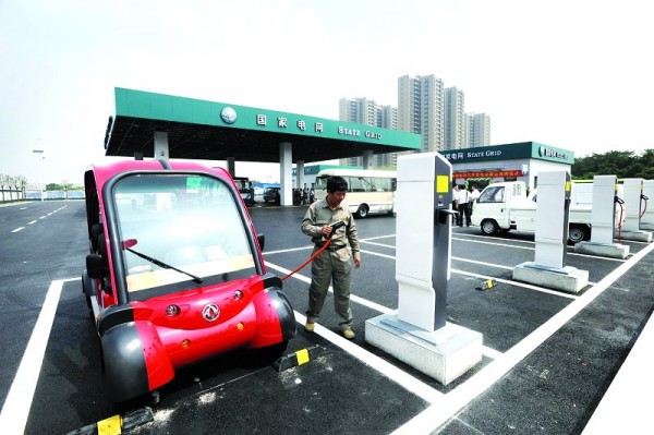 武漢將推9條優(yōu)惠政策推廣新能源車 最高補12萬元