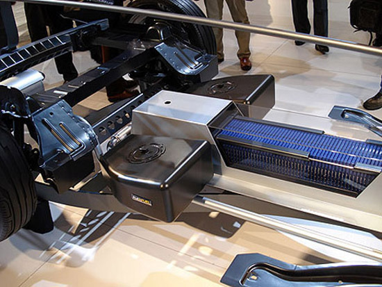 豐田開發全固態鋰電池 稱2025年可商業化