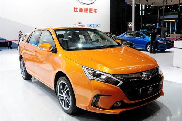 深圳新能源汽車上牌涌現(xiàn)出“候鳥式”遷徙現(xiàn)象 深圳新能源汽車上牌涌現(xiàn)出“候鳥式”遷徙現(xiàn)象