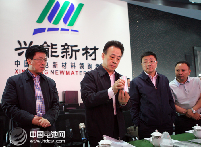 汽車行業業績整體黯淡 新能源成唯一亮點