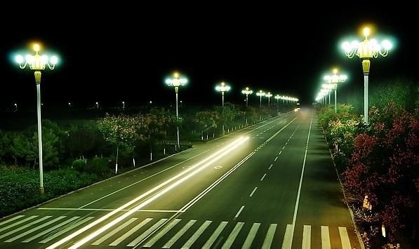 北京市昌平區(qū)首批路燈充電樁“將上崗”運(yùn)行 北京市昌平區(qū)首批路燈充電樁“將上崗”運(yùn)行