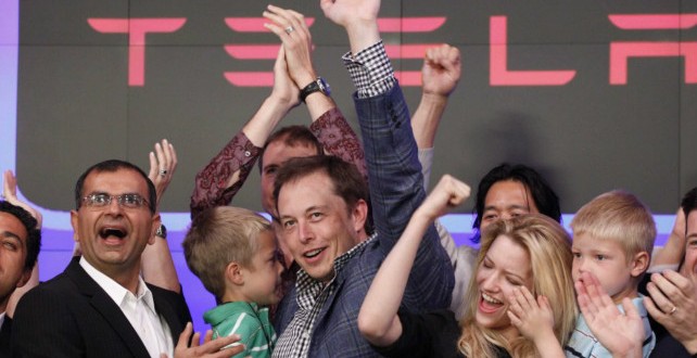 特斯拉傳奇之一:從神秘黃色小跑車開始發力 特斯拉傳奇之一:從神秘黃色小跑車開始發力