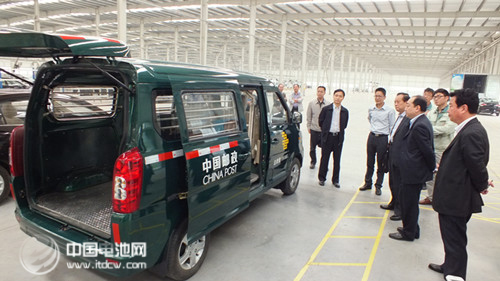 河南省市13家快遞公司購(gòu)買新鄉(xiāng)市電動(dòng)汽車