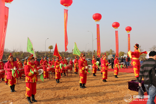 武漢惠強一期投產(chǎn)5000萬㎡鋰電池隔膜20日投產(chǎn)現(xiàn)場