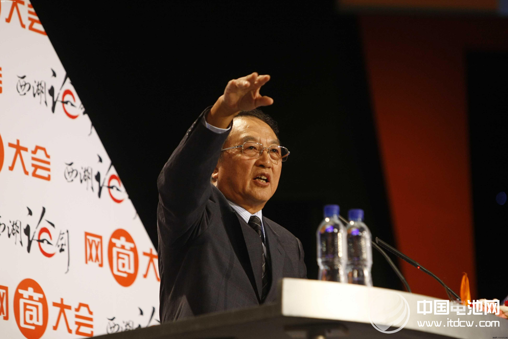 聯(lián)想控股董事長(zhǎng)柳傳志