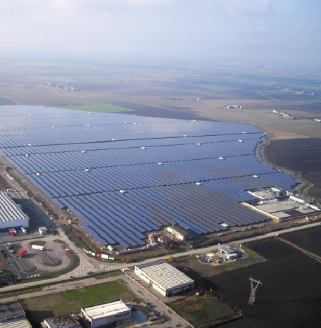 中南地區地面光伏電站開門紅  發電將達1.2億度