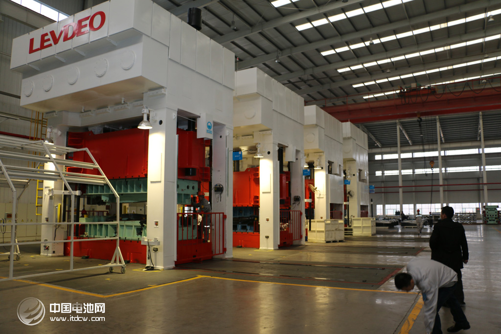 低速電動車迷途：市場蓄勢 政策不明 何去何從？