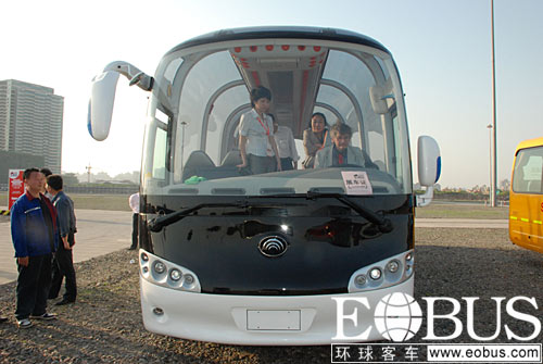 宇通客車受益新能源客車 去年凈利26.13億逆襲 宇通客車受益新能源客車 去年凈利26.13億逆襲