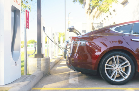 合肥多處電動車充電樁遭燃油車“占座” 或立法禁止占用 合肥多處電動車充電樁遭燃油車“占座” 或立法禁止占用
