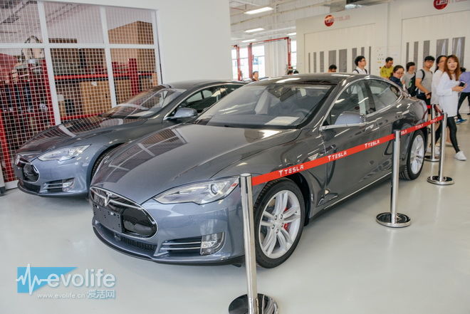 汽車的未來(lái)一定是電動(dòng)車 特斯拉對(duì)此很有自信 汽車的未來(lái)一定是電動(dòng)車 特斯拉對(duì)此很有自信