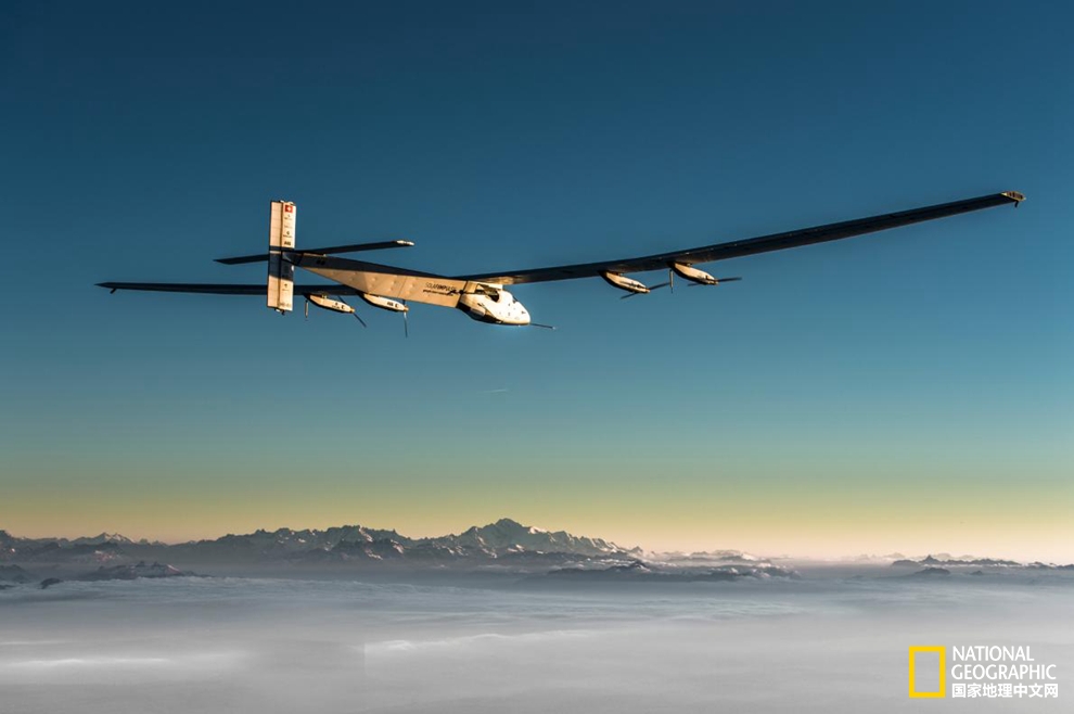 17000塊光伏電池驅(qū)動(dòng) 陽光動(dòng)力2號(hào)第二次試飛夏威夷 17000塊光伏電池驅(qū)動(dòng) 陽光動(dòng)力2號(hào)第二次試飛夏威夷