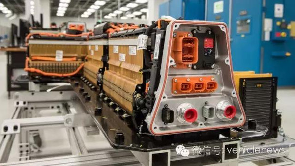 新能源車商爭(zhēng)做電池制造商 細(xì)數(shù)車企電動(dòng)車推廣思路 新能源車商爭(zhēng)做電池制造商 細(xì)數(shù)車企電動(dòng)車推廣思路